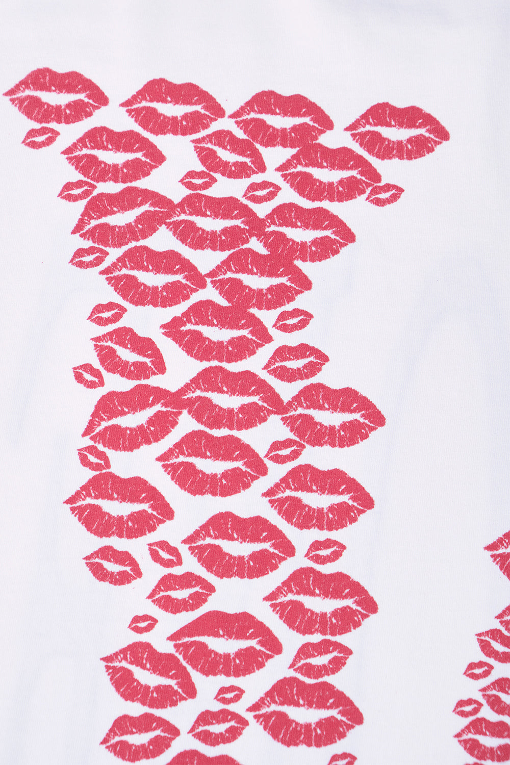 VLONE RED LIPSTICK OG EMBROIDERED T-SHIRT (white)